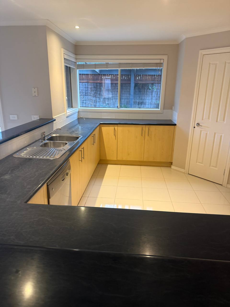 Clean living area after an end of lease clean in Potts Point, Sydney